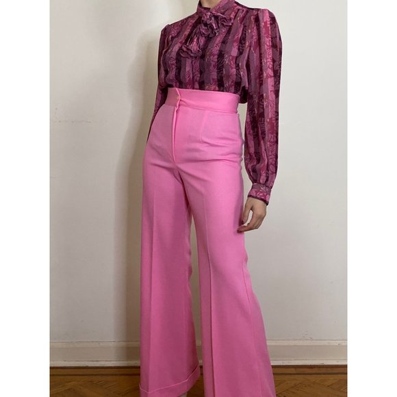 (SOLD ) 80'S Pink Floral Jabot/Ascot Bow Long Sleeve Blouse (S) - Picture 2 of 8